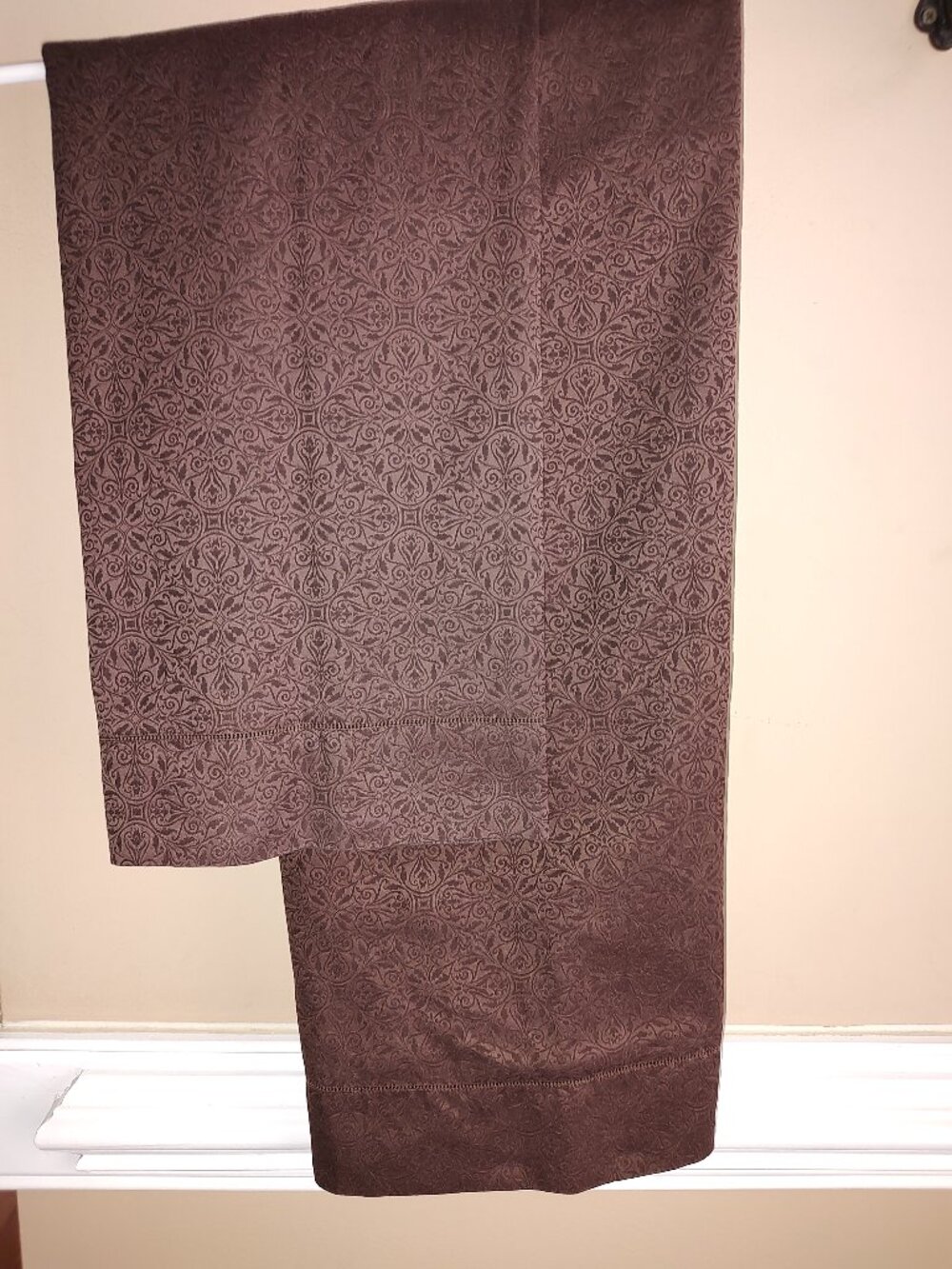 SFERRA ILARIA STANDARD SHAMS 100% EGYPTIAN COTTON 590TC HEMSTITCH FLANGE DK BRN